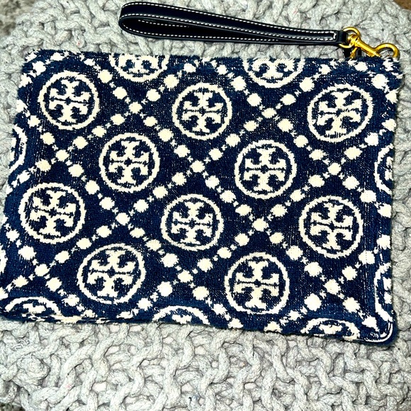 Tory Burch T Monogram Terry Cloth Cosmetic Case Pouch Wristlet NAVY/WHITE 🔥🔥 - Picture 1 of 4